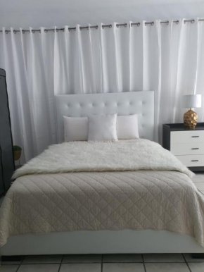 OCEAN WHITE APARMENT beach